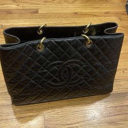PreLoved Authentic Chanel Tote