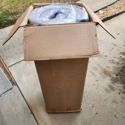 New matress - King 8in memory foam matress 