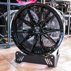 Rohana Wheels RFX13