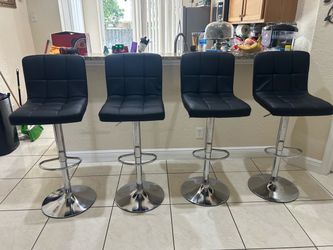 BAR STOOL