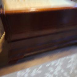 Queen bedroom set hardwood sledge design