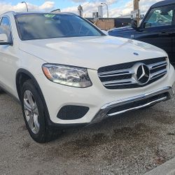 2018 Mercedes-Benz GLC 300
