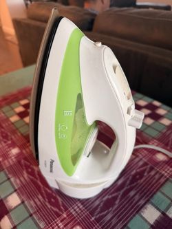 Steam iron