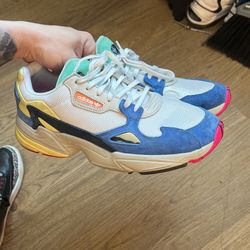 Adidas Kylie Jenner Size 9 