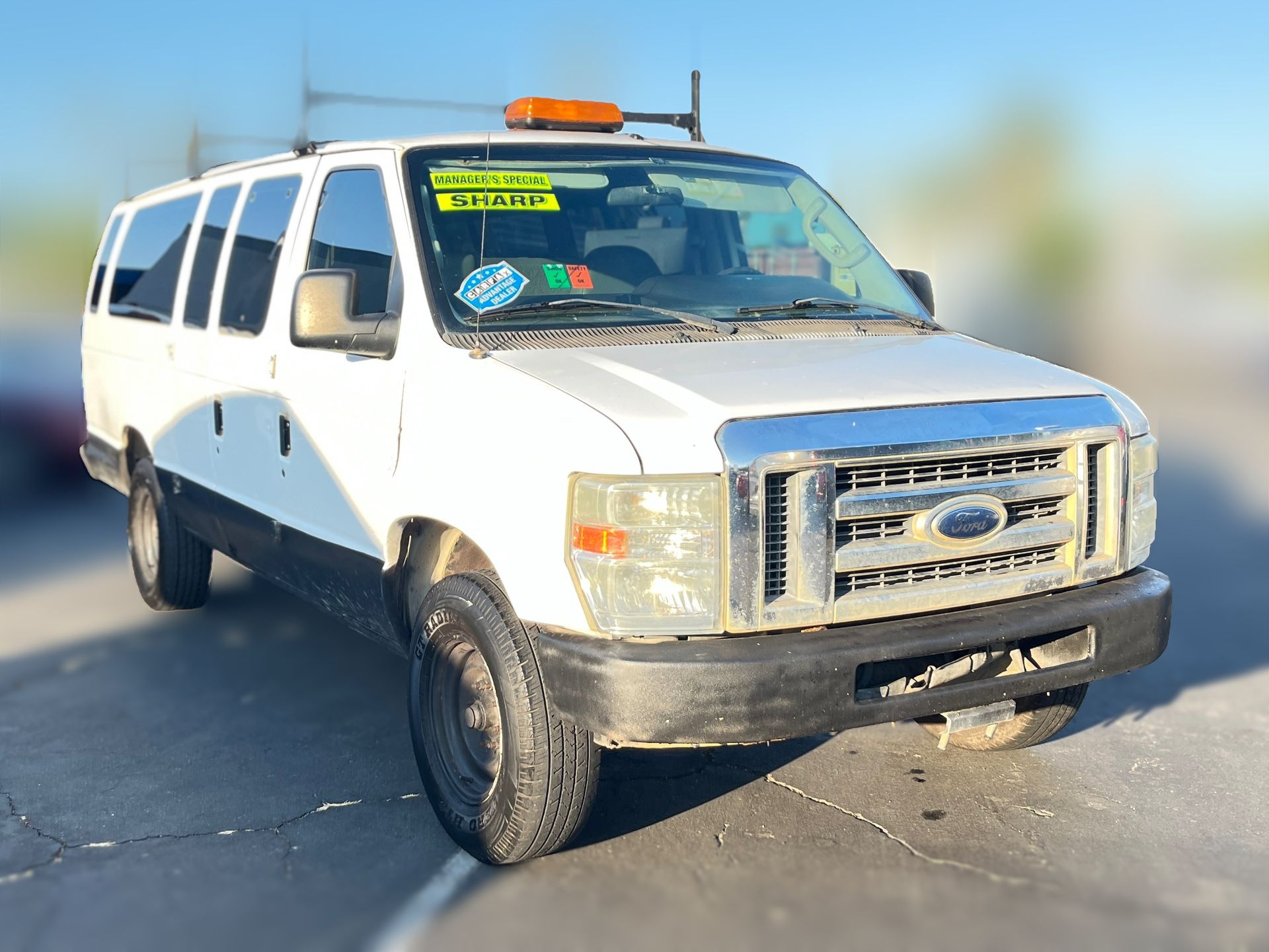 2012 Ford E350 Super Duty Carga 