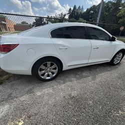 Buick Lacrosse 