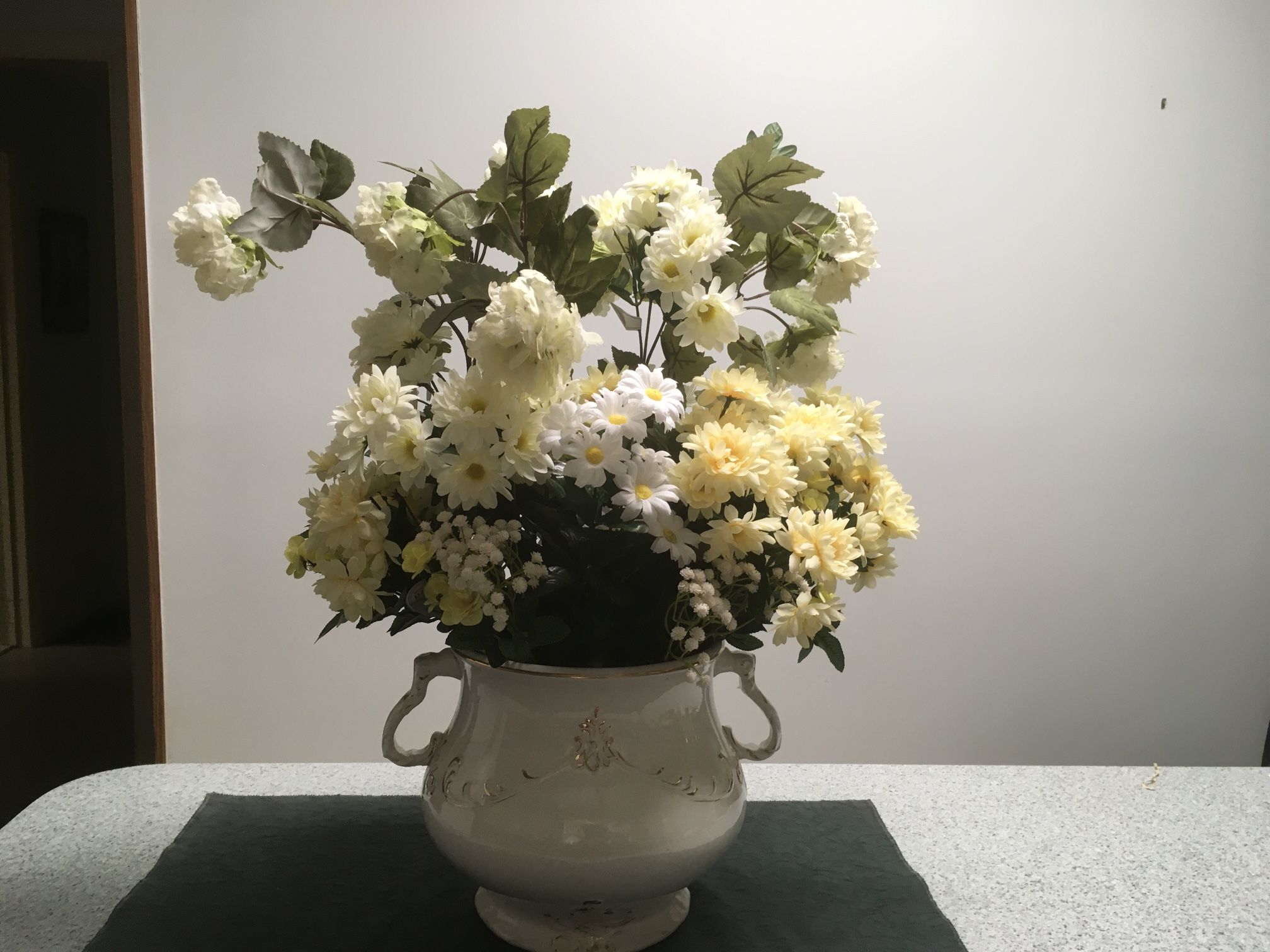 Antique Victorian Pitcher And Bowl With Porcelain Pot With Floral Arrangement