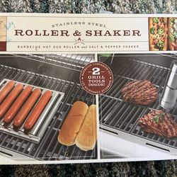 Hot Dog Roller w/salt and pepper shaker.