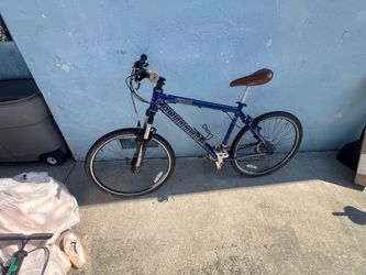 Cannondale f300 mountain bike