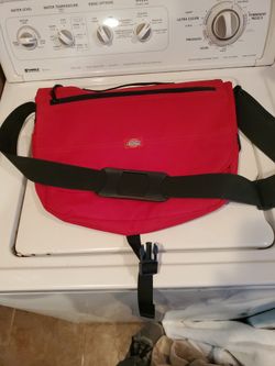 Dickies Messenger Bag