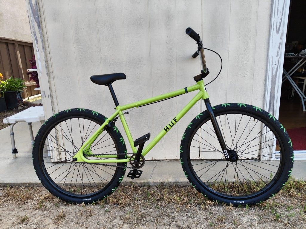 Limited HUF x CULT Devotion 26" BMX Bike