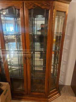 China cabinet and book case