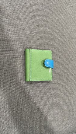Creative Memories Mini Wallet Photo Album Green with Blue clasp.