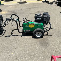 3000 PSI Pressure Washer