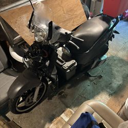 Scooter Vespa Piaggio Beautiful Fixer Mechanic Theft Recovery Clean Title