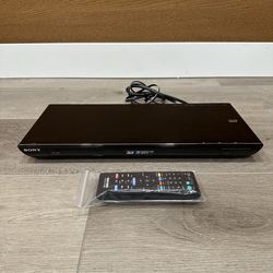 Sony BDP-S590 Blu-ray DVD Player 3D WiFi HDMI Tested & Working with Remote
