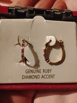 Beautiful New 18 K Gold And Sterling Silver Diamond And Ruby Earrings