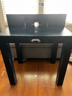 Pottery Barn Children’s desk