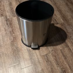 Stainless Steel Trash Can 