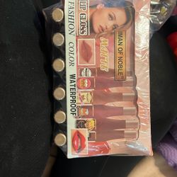 Matte Lip Gloss ( Waterproof ) 
