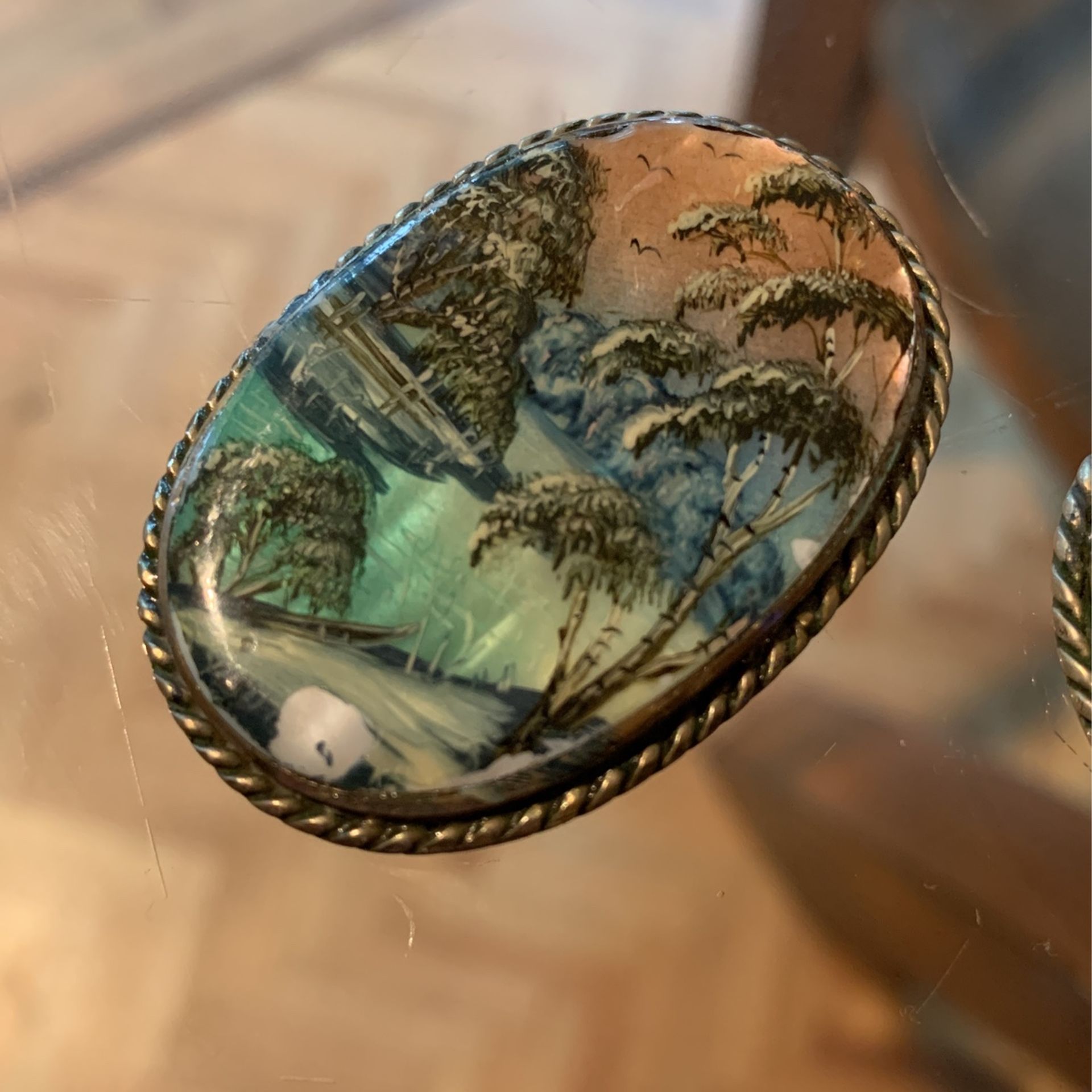 Russian Fedoskino Brooch