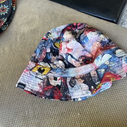 Bucket Hat 