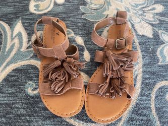 American Eagle Sandal size 7 - Brand New