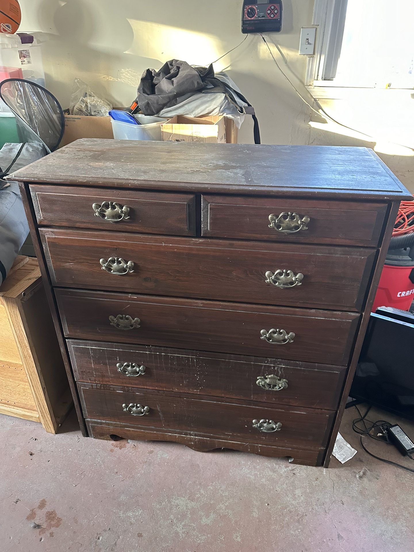 Dresser