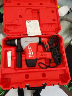 Milwaukee #5517-21 1-9/16 in. SDS-Max Rotary Hammer(((slightly Used))