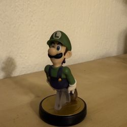 Luigi Amiibo 