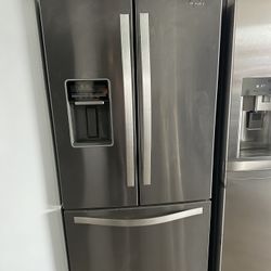 30 Wide French Door Refrigerator