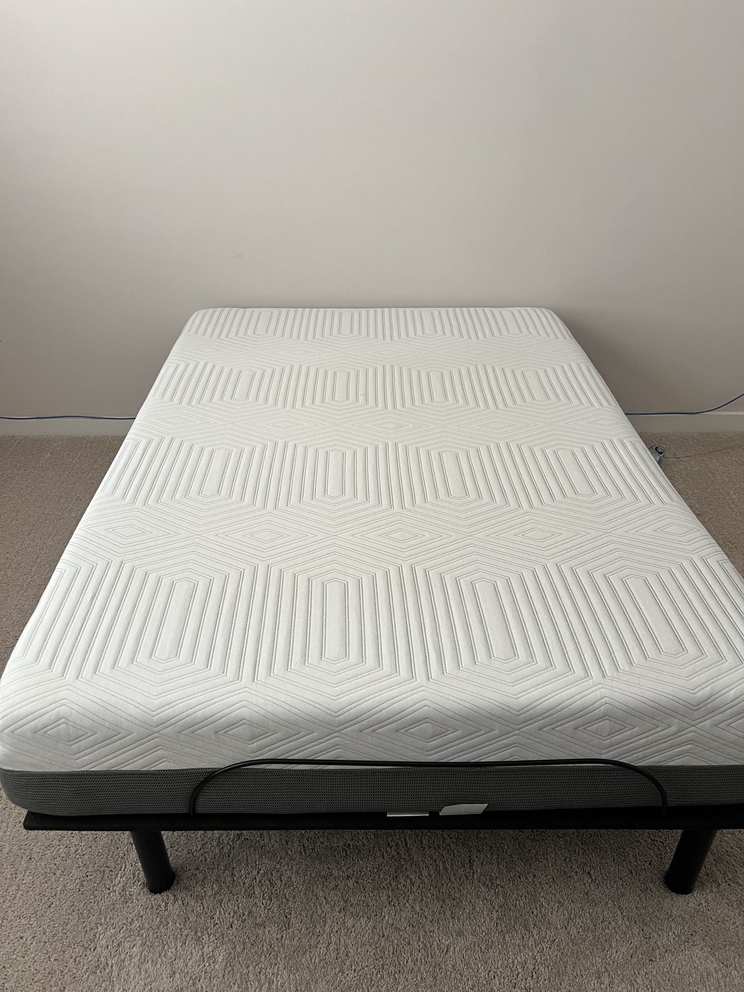 Full Size Mattress And Adjustable Bed frame 