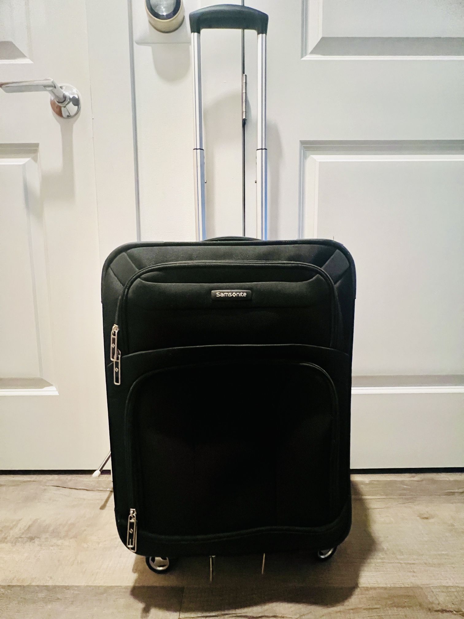 Samsonite Carry on trolley