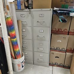 4 Drawer Locking File Cabinet