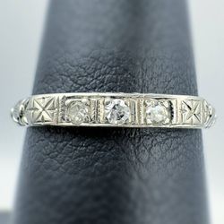 Vintage 18k solid white gold 0.1CTW natural diamond floral design ring sz 5.25
