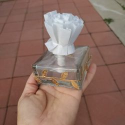 Flower diffusers