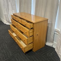 Lovely Dresser (REAL WOOD)