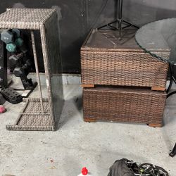 Wicker Outdoor Tables 