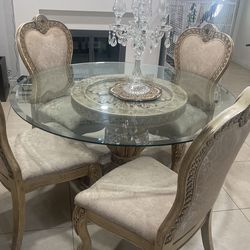 Glass Round Beautiful 4 Heavy duty Chairs