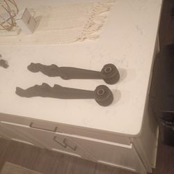 Brand New Lower Control Arms For 98-2003 Lexus Gs