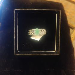 Emerald Topaz Size 7 Ring