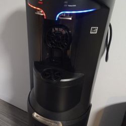 Aqua Baristta Water Dispenser Hot & Cold With Keurig In One Machine Bottom Load