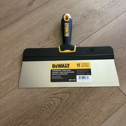 Dewalt 12” professional taping Knife 