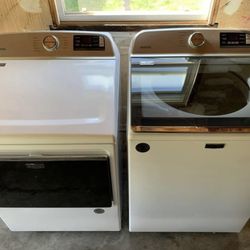 $1,500 OBO - Maytag Washer & Dryer Matching Set (White)
