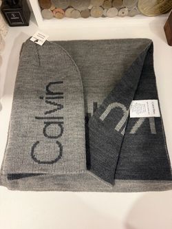 New Calvin Klein Two-Tone Knit Scarf & Hat