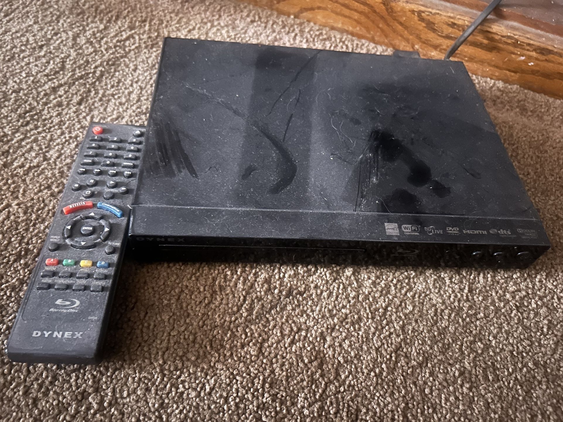 Dynex Blue ray Disc Player With Remote +HDMI cord