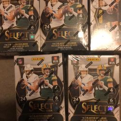 2024 Select Football Blaster Box 80$ For All 5 Boxes 