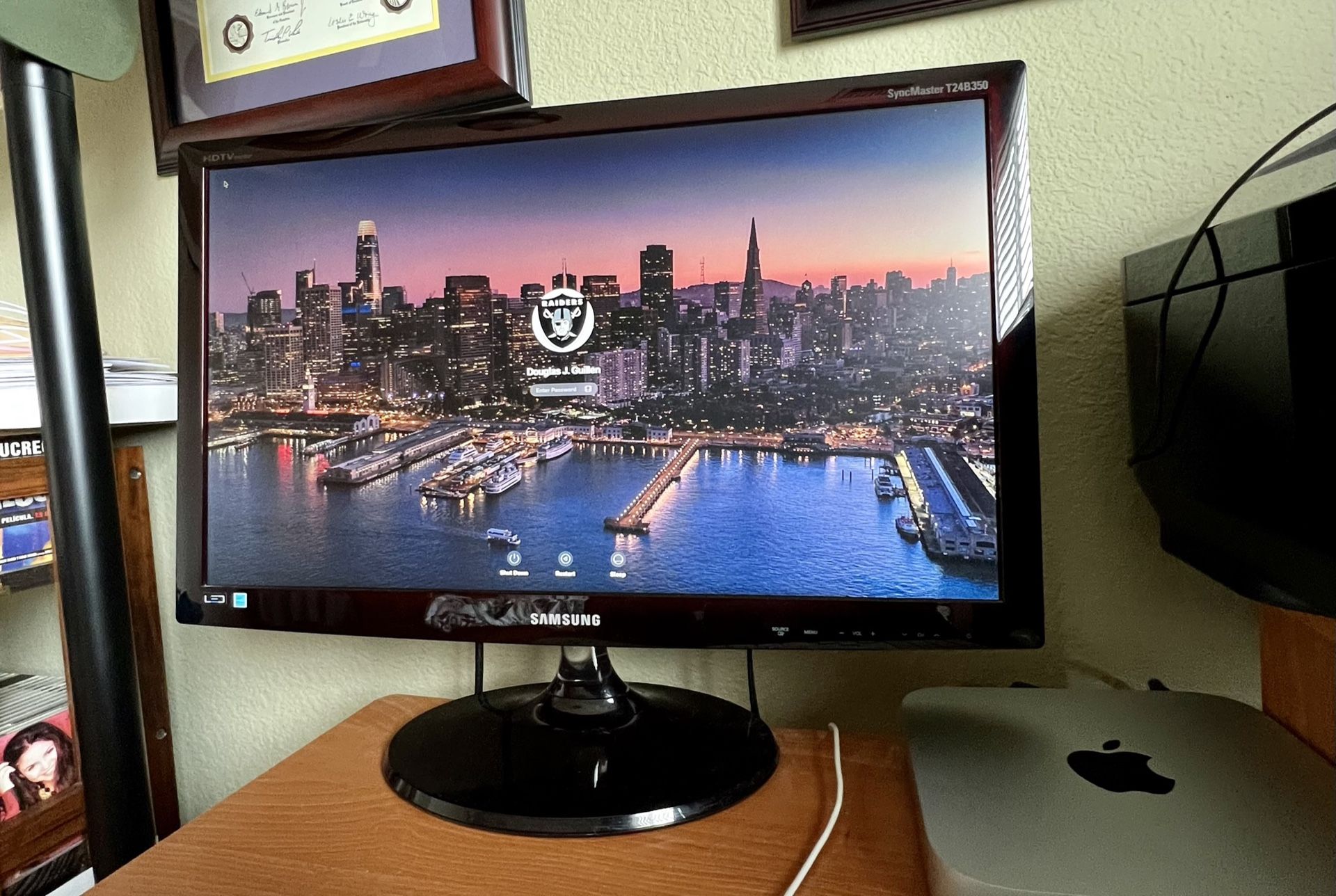 Samsung SyncMaster T24B350 24" Widescreen Full HD Monitor