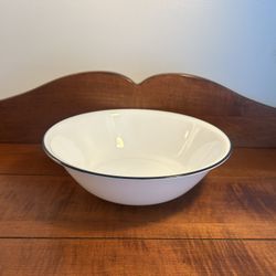 Large Corelle Classic Black Edge Rim Serving Bowl 10.25” diameter 