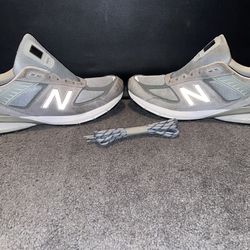 GOOD CONDITION New Balance 990v5 Grey SIZE 13 With new gray sport strings old whites also included